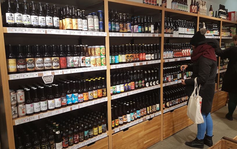 Pien olutkauppa Helsingissä