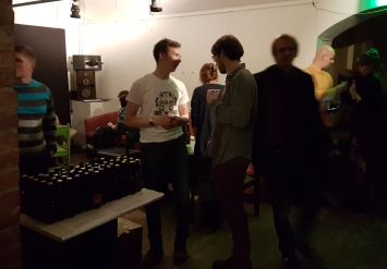 pienpanimotapahtuma-tarto