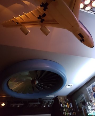 Ravintola Pulmu Kalliossa